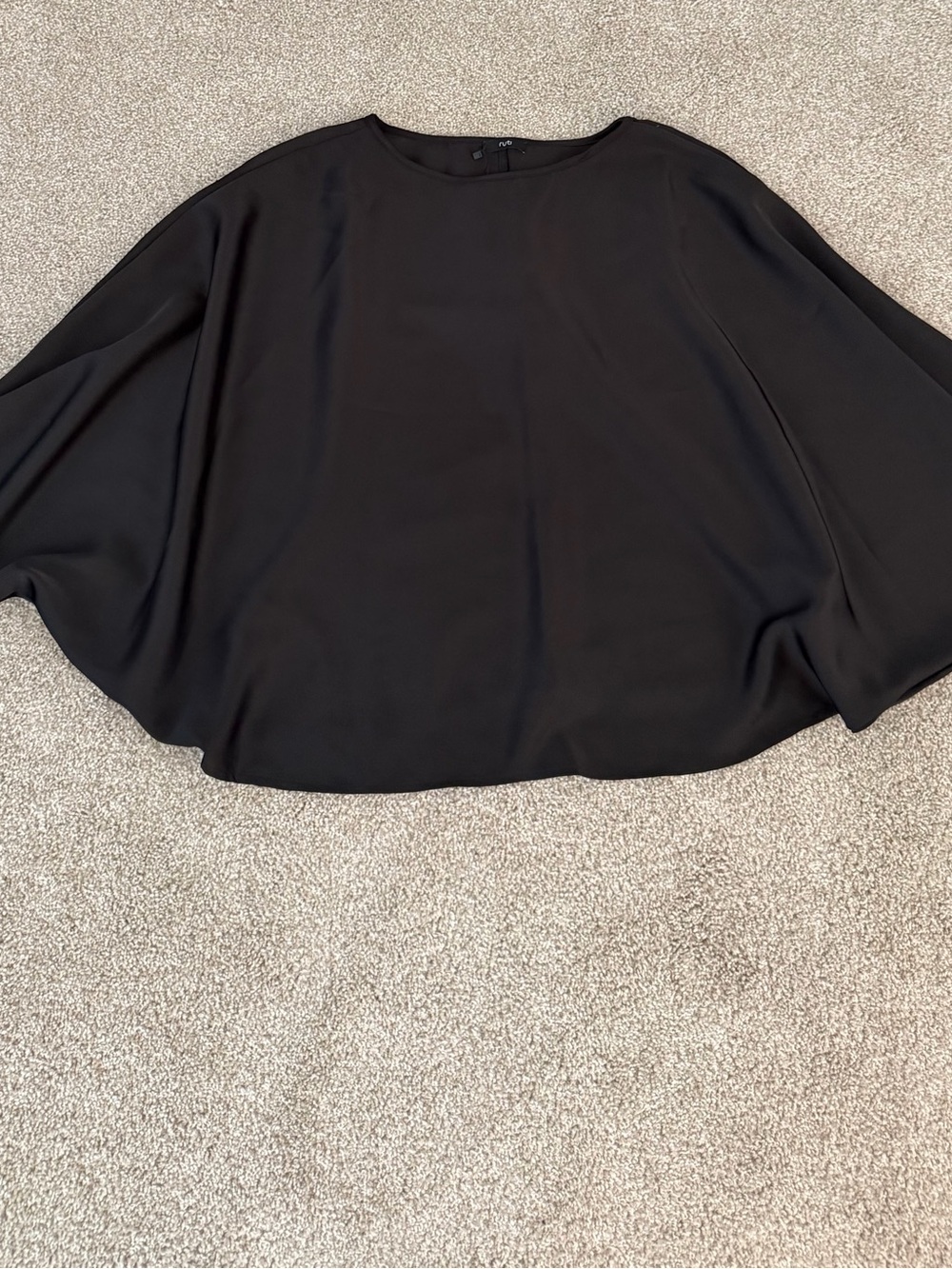 Ruti Black Satin Batwing Poncho Essential top size M